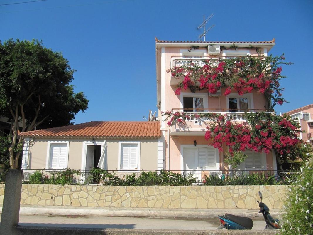 Theodora Studios & Apartments Skala  Exterior photo